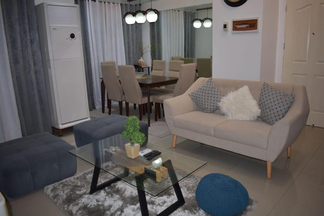 Affordable Makati Apt マニラ市 エクステリア 写真