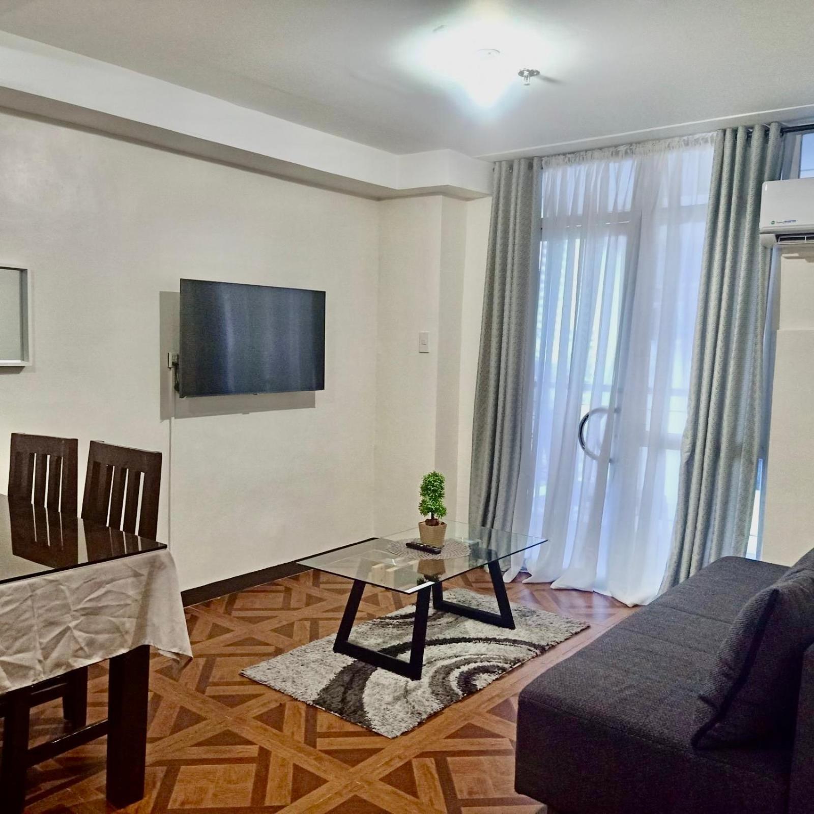 Affordable Makati Apt マニラ市 エクステリア 写真