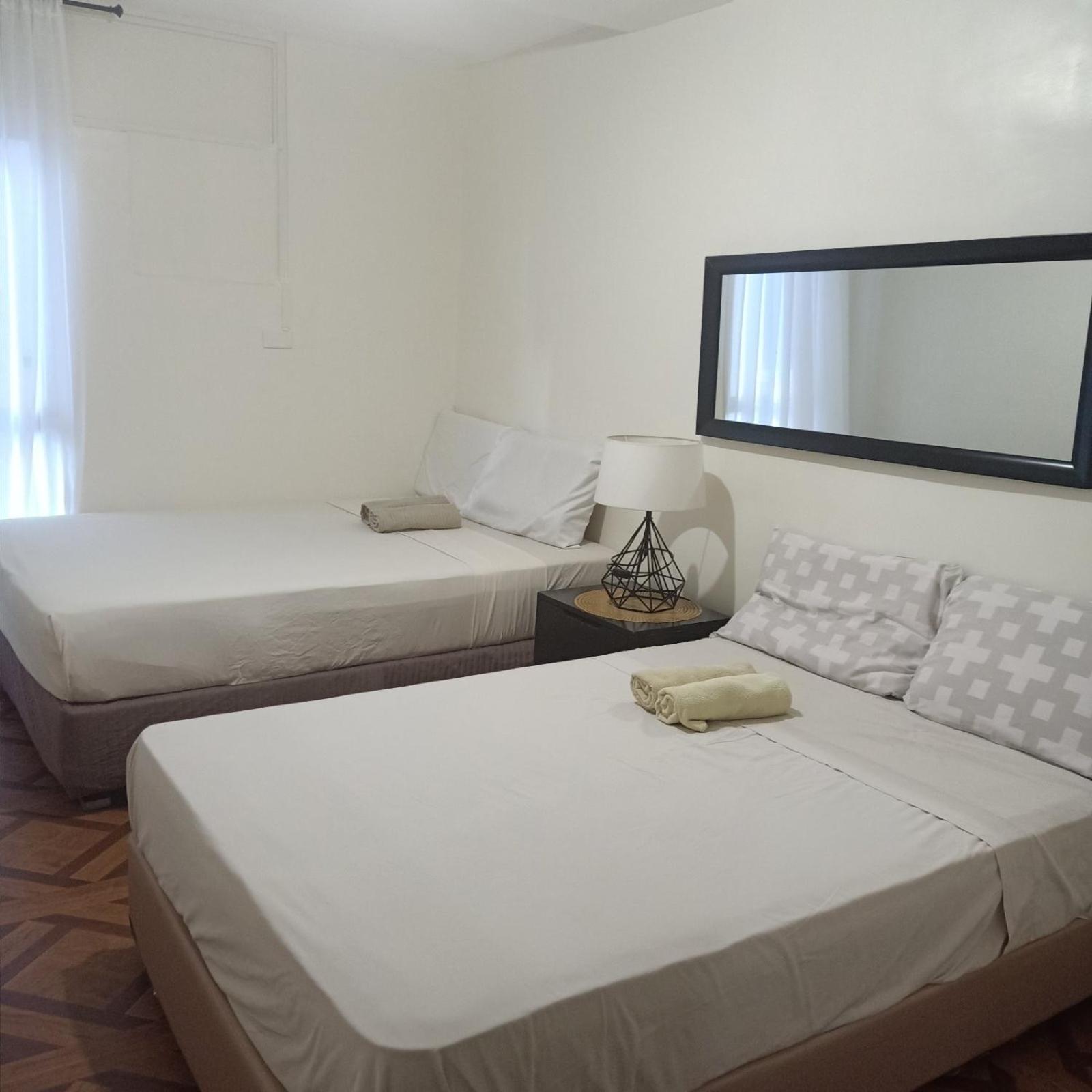 Affordable Makati Apt マニラ市 エクステリア 写真