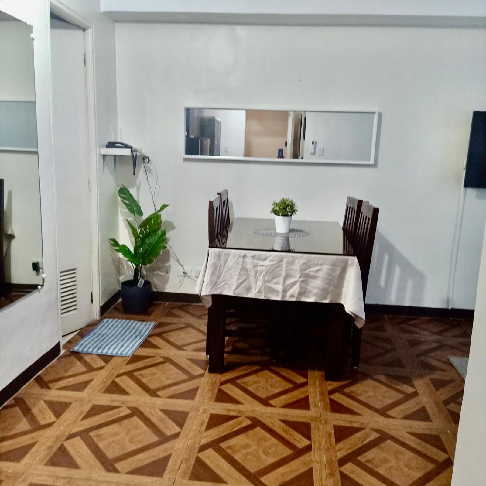 Affordable Makati Apt マニラ市 エクステリア 写真