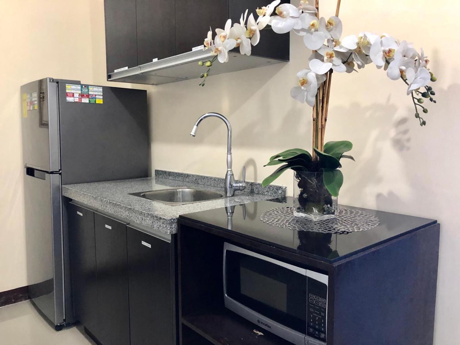 Affordable Makati Apt マニラ市 エクステリア 写真
