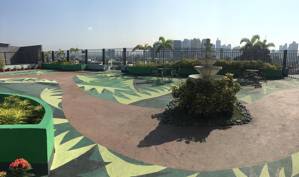 Affordable Makati Apt マニラ市 エクステリア 写真