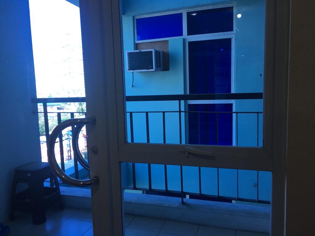 Affordable Makati Apt マニラ市 エクステリア 写真